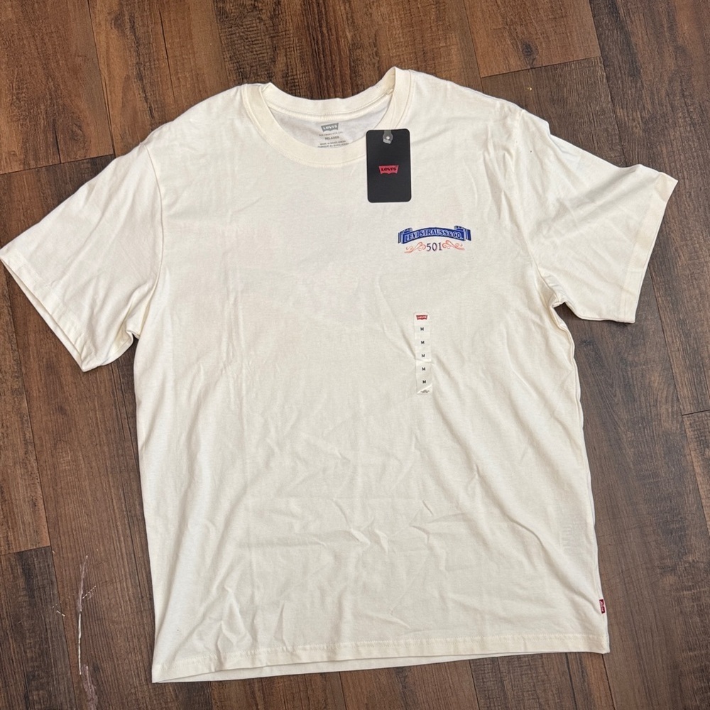 Levi's Cream Short-Sleeve Graphic Logo Tee with Blue Accent